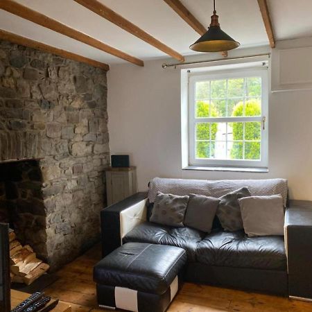 2-Bed Cottage In In Welsh Valley Nr Swansea Esterno foto